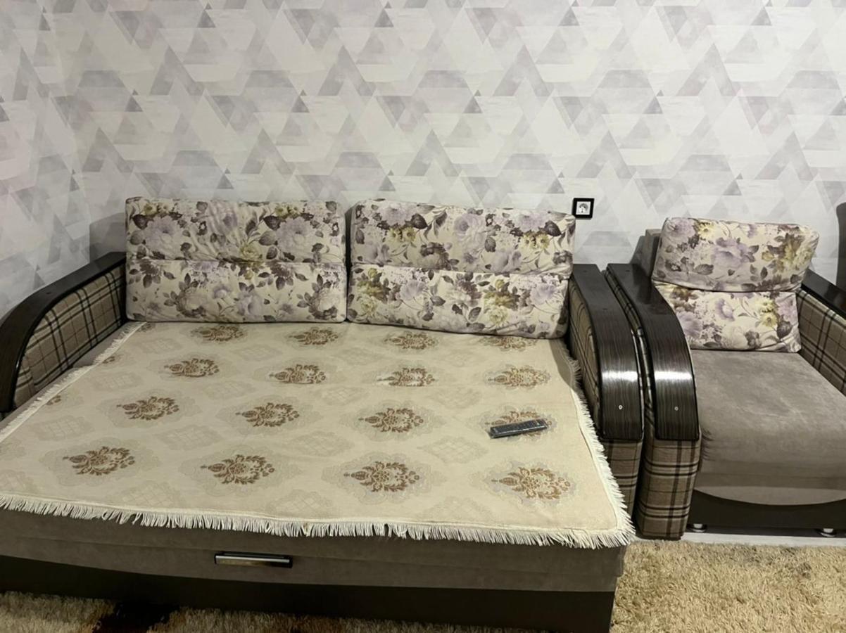 Guldana Apartment Aktau  Bagian luar foto