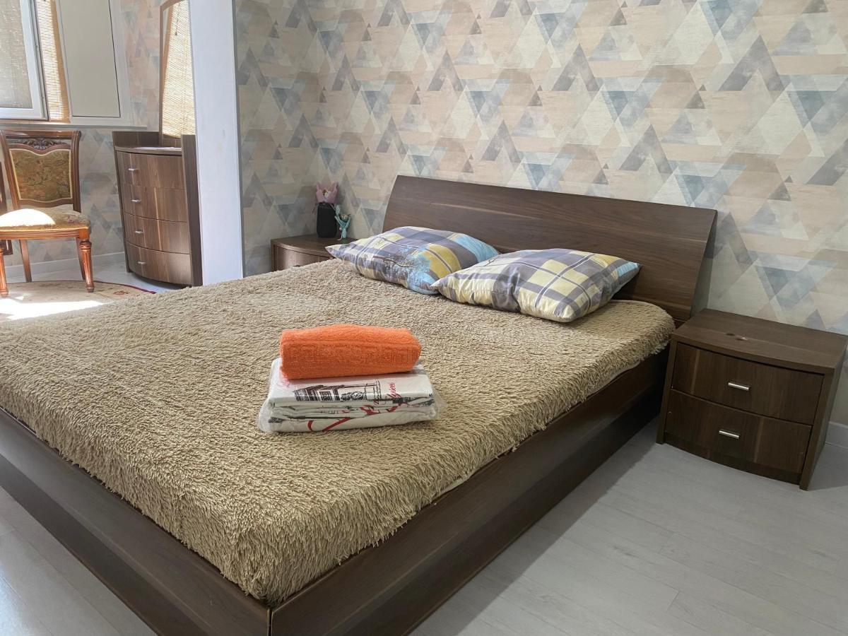 Guldana Apartment Aktau  Bagian luar foto