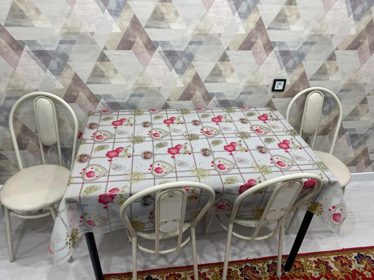 Guldana Apartment Aktau  Bagian luar foto